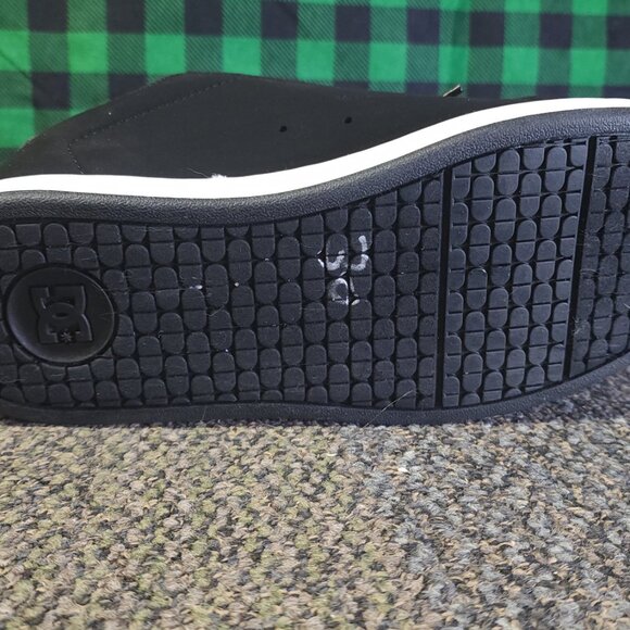 Brand New DC Gaveler Suede Skate Shoes – Matte Black (Men’s US 8.5M) – - Picture 8 of 12